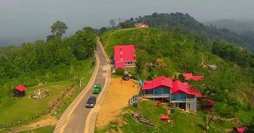 ঈদের ছুটিতে পর্যটকদের ঢল খাগড়াছড়িতে