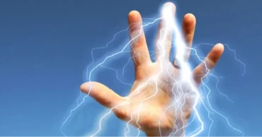 চাঁপাইনবাবগঞ্জে বিদ্যুতায়িত হয়ে মা-মেয়ে নিহত