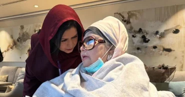 দুই পুত্রবধূকে নিয়ে সোমবার দেশে ফিরছেন খালেদা জিয়া