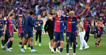 এমবাপ্পের হ্যাটট্রিক ম্লান করে মৌসুমের শেষ এল ক্লাসিকোও জিতল বার্সেলোনা