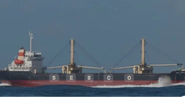 ভিয়েতনাম থেকে ১২ হাজার টন চাল নিয়ে জাহাজ চট্টগ্রাম বন্দরে