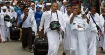 বাংলাদেশি হজযাত্রীদের ২০ শতাংশকে মদিনা দিয়ে যেতে হবে
