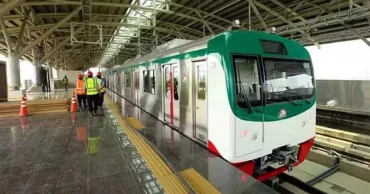 মেট্রোরেলে যান্ত্রিক ত্রুটি, চলাচলে বিঘ্ন