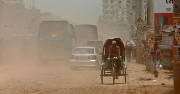 ছুটির দিনেও ঢাকার বাতাস ‘খুবই অস্বাস্থ্যকর’, দূষণের শীর্ষে