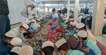 পাগলা মসজিদের দান বাক্সে মিলেছে ৩৫ বস্তা টাকা, চলছে গণনা