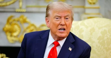 ১৯ দেশ থেকে যুক্তরাষ্ট্রে অভিবাসনের আবেদন স্থগিত