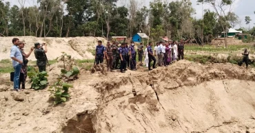 ফেনীতে অবৈধভাবে বালু উত্তোলন, ৩২ জনের বিরুদ্ধে মামলা