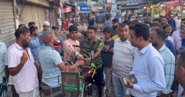 ফরিদপুরে অবৈধভাবে গ্যাস সিলিন্ডার রাখায় ব্যবসায়ীকে ভ্রাম্যমাণ আদালতের জরিমানা