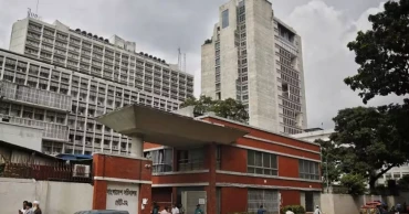 ভাতার দাবিতে আন্দোলন: সচিবালয়ের ১৪ কর্মচারী সাময়িক বরখাস্ত