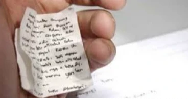 এসএসসি পরীক্ষার্থীর মোবাইলে নকল, শিক্ষকের জেল-জরিমানা