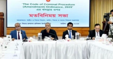 জনগণের প্রত্যাশা পূরণে আন্তরিকভাবে চেষ্টা করছে সরকার: আইন উপদেষ্টা