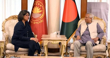 বাধা দূর করে পাকিস্তানের সঙ্গে সম্পর্ক জোরদারের আহ্বান প্রধান উপদেষ্টার