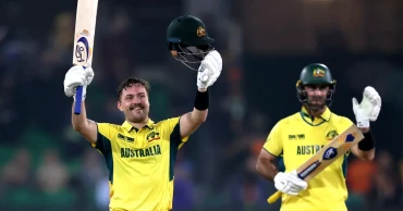 রেকর্ডের মালা গেঁথে নতুন ইতিহাস গড়ল অস্ট্রেলিয়া