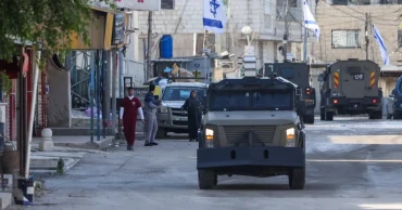 পশ্চিম তীরে ইসরায়েলি বিমান হামলায় ১০ ফিলিস্তিনি নিহত