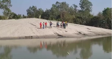 সিরাজগঞ্জে ডোবার পানিতে পড়ে ২ বোন নিহত