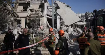 যুদ্ধবিরতি লঙ্ঘন করে ইরানে ইসরায়েলের হামলা, দুই জেনারেলসহ নিহত ৭