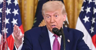 ট্রাম্পের আশঙ্কা ও সতর্কতার পরই ইরানে হামলা ইসরায়েলের