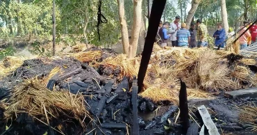 নড়াইলে বিএনপি সভাপতির বাড়িতে অগ্নিকাণ্ড, পাল্টাপাল্টি অভিযোগ