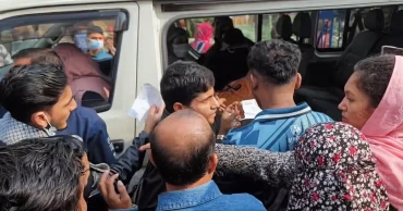 টঙ্গীতে আন্দোলন চলাকালে শতাধিক পোশাক শ্রমিক অসুস্থ