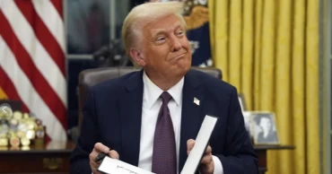 মেক্সিকো-কানাডা ও চীনা পণ্যে ট্রাম্পের শুল্কারোপ, বাণিজ্যযুদ্ধের শঙ্কা