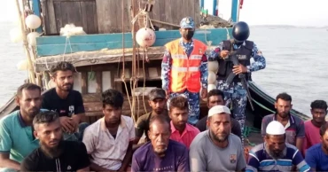 ৪ দিন ধরে সমুদ্রে ভাসতে থাকা ১৩ জেলে উদ্ধার