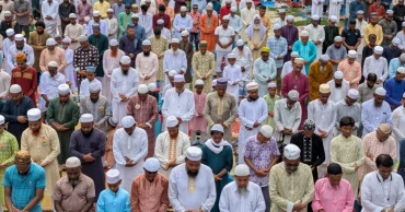 কিশোরগঞ্জের শোলাকিয়া ঈদগাহে মুসল্লিদের ঢল, কড়া নিরাপত্তায় অনুষ্ঠিত জামাত