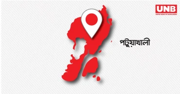 কুয়াকাটায় উত্যক্তকারীর মাথা ন্যাড়া করে দিলেন জনতা