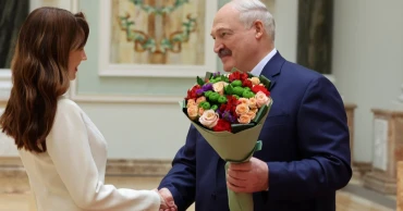 Belarus election likely extends Lukashenko's 30-year authoritarian rule