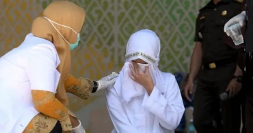 Indonesian couple flogged 140 times under Aceh Sharia law, raising rights concerns