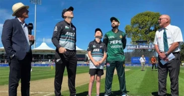 New Zealand wins toss, chooses to bowl first against Pakistan