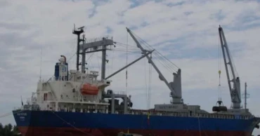Vessel with 20,000 MT rice from Vietnam reaches Ctg Port