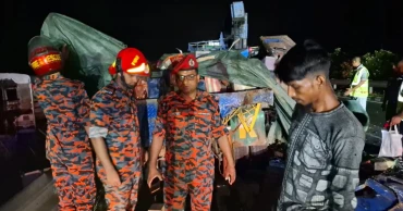 4 killed as bus hits truck on Dhaka-Mawa Expressway   