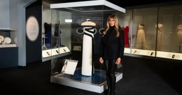 Melania Trump donates inaugural ball gown to Smithsonian collection