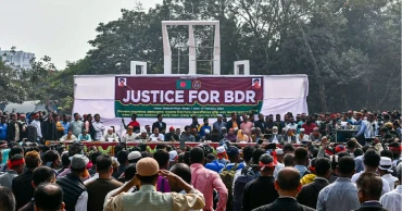 Dismissed BDR members stage sit-in at Shaheed Minar, demand reinstatement