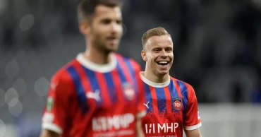 Mainz signs US midfielder Lennard Maloney from Bundesliga rival Heidenheim