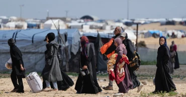 Israel strikes Gaza's largest hospital