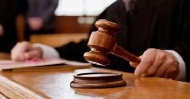 Man to die, 4 get life term for killing trader