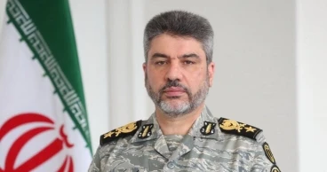 Iran warns of swift retaliation as tensions rise with US