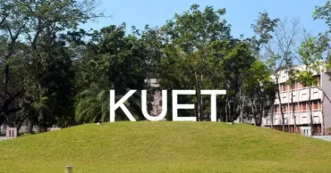 Kuet student delegation moves towards Dhaka to meet CA