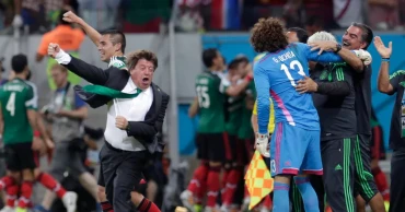 Costa Rica hires Miguel Herrera as coach for 2026 World Cup qualifiers