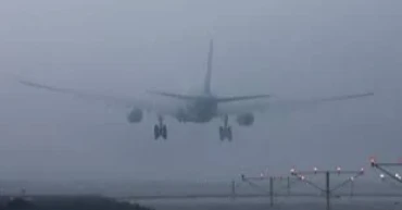 8 int'l flights diverted amid dense fog in Dhaka