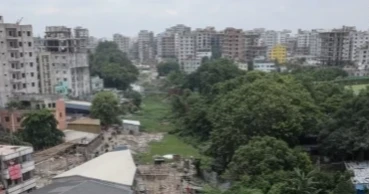 Dhaka's air ‘moderate’ Monday morning