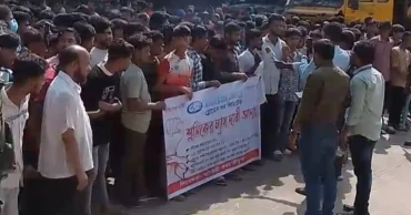 Garment workers stage demonstration in Ctg; army, police deployed