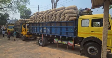 Potato farmers in Faridpur struggle with cold storage woes amid sweltering heat