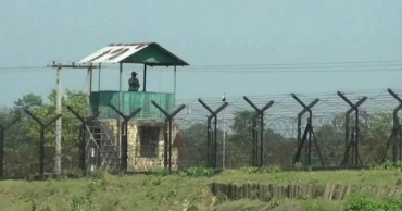 4 Bangladeshis detained by BSF near Thakurgaon border