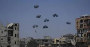 Israel initiates daily pauses in Gaza fighting to allow limited aid amid growing hunger