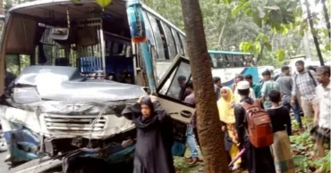 5 of a family killed in bus-microbus collision in Cox’s Bazar
