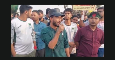 Diploma engineers block train and roads over quota demand in Gazipur