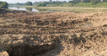 Unchecked soil lifting threatens Gomti River, infrastructures in Cumilla