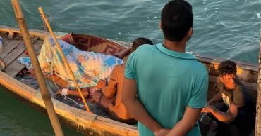 Five Rohingyas enter Bangladesh from Myanmar, including a woman with bullet injuries